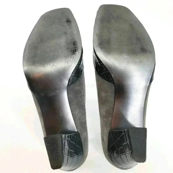 TAHARI Heels Open  Toes - Picture 3 of 6